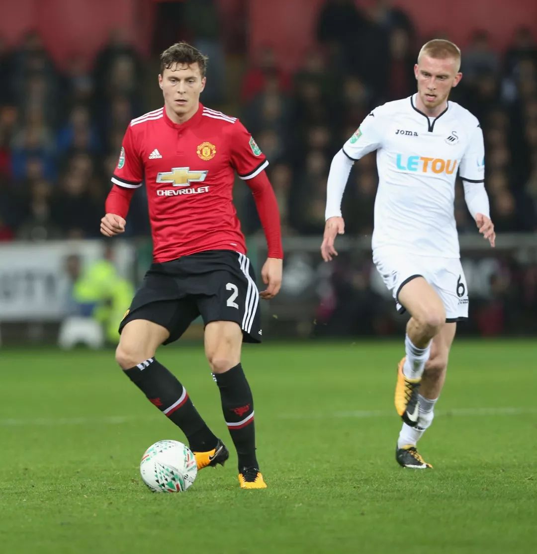 促成了一个 促成了一个