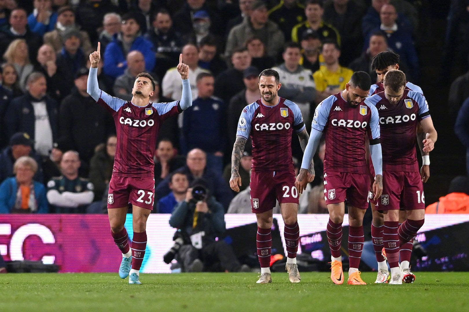 家队的角色 家队的角色